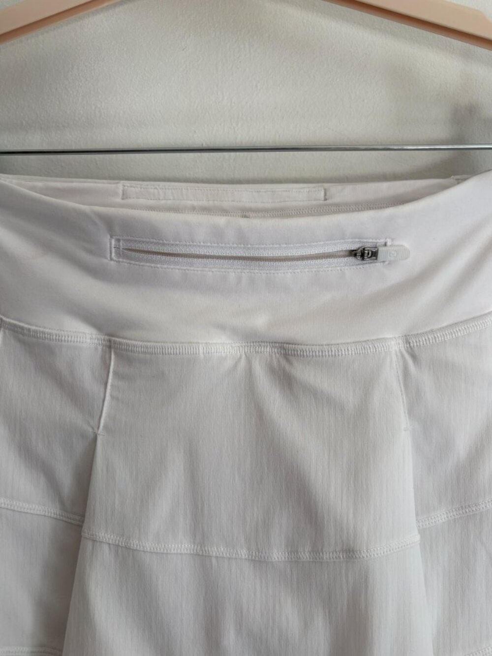 Lululemon White Tennis Skirt Athletic Skort Tiered Back Zip Pocket - Picture 4 of 4